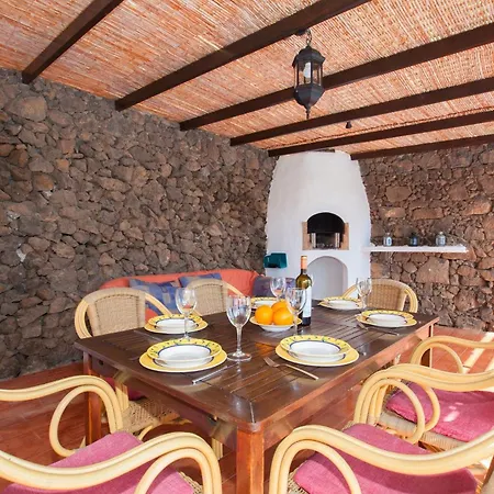Vila Casa Gegore *